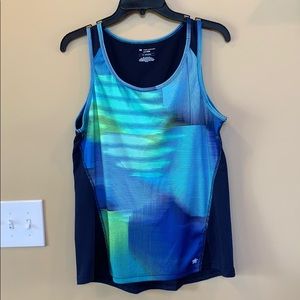 Tek gear tank